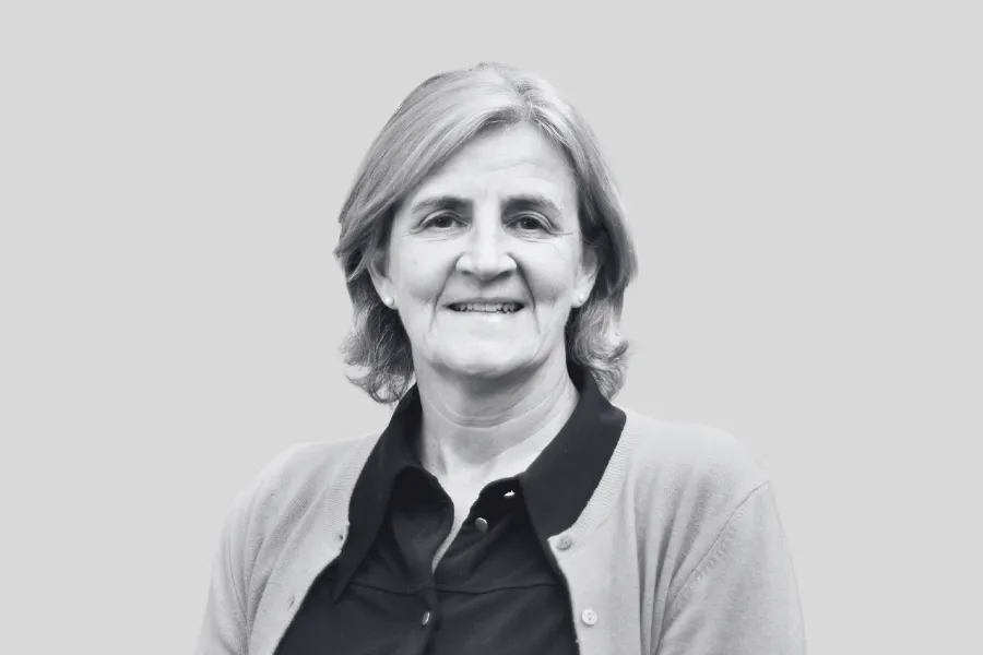 Photo of Professor Lesley Haig