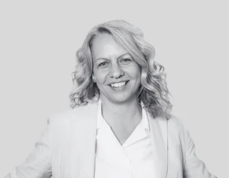 Photo of Clare Connor