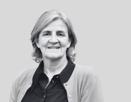 Photo of Professor Lesley Haig